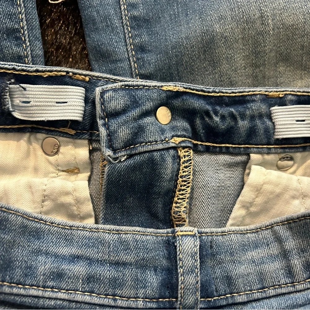 GAP Girls Size 12 ’70s Flare Jeans Raw Hem Stretch Denim